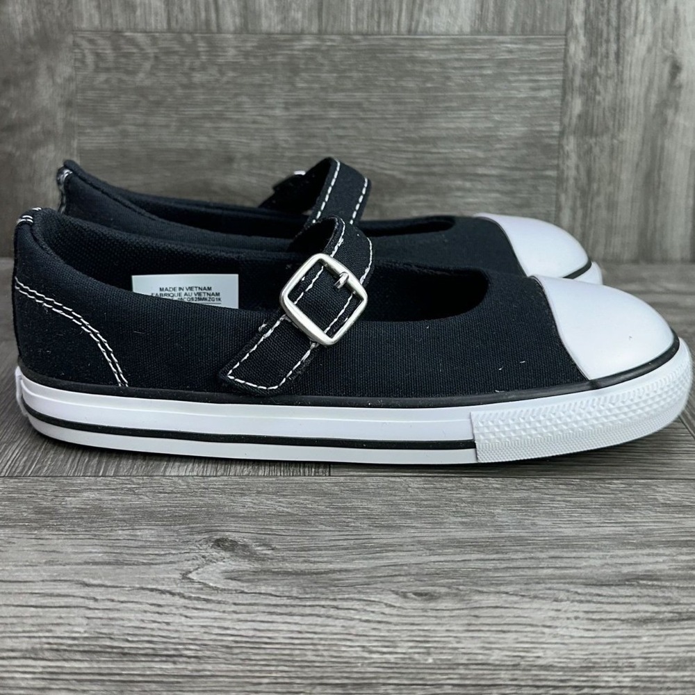 Converse Mary Jane Infant Size 9 Black Canvas Buckle Sneakers NEW